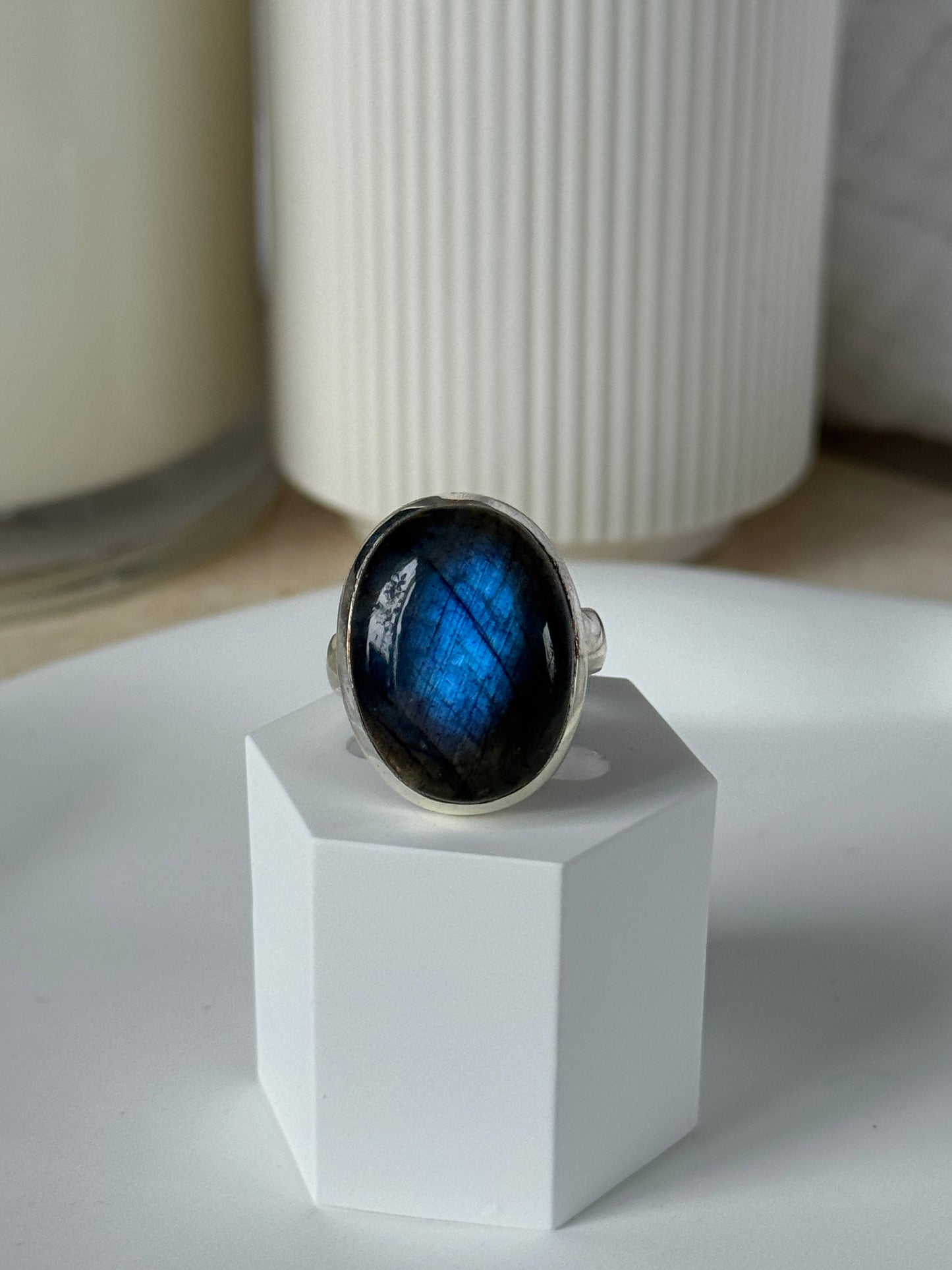 925 Sterling Silver Labradorite Ring