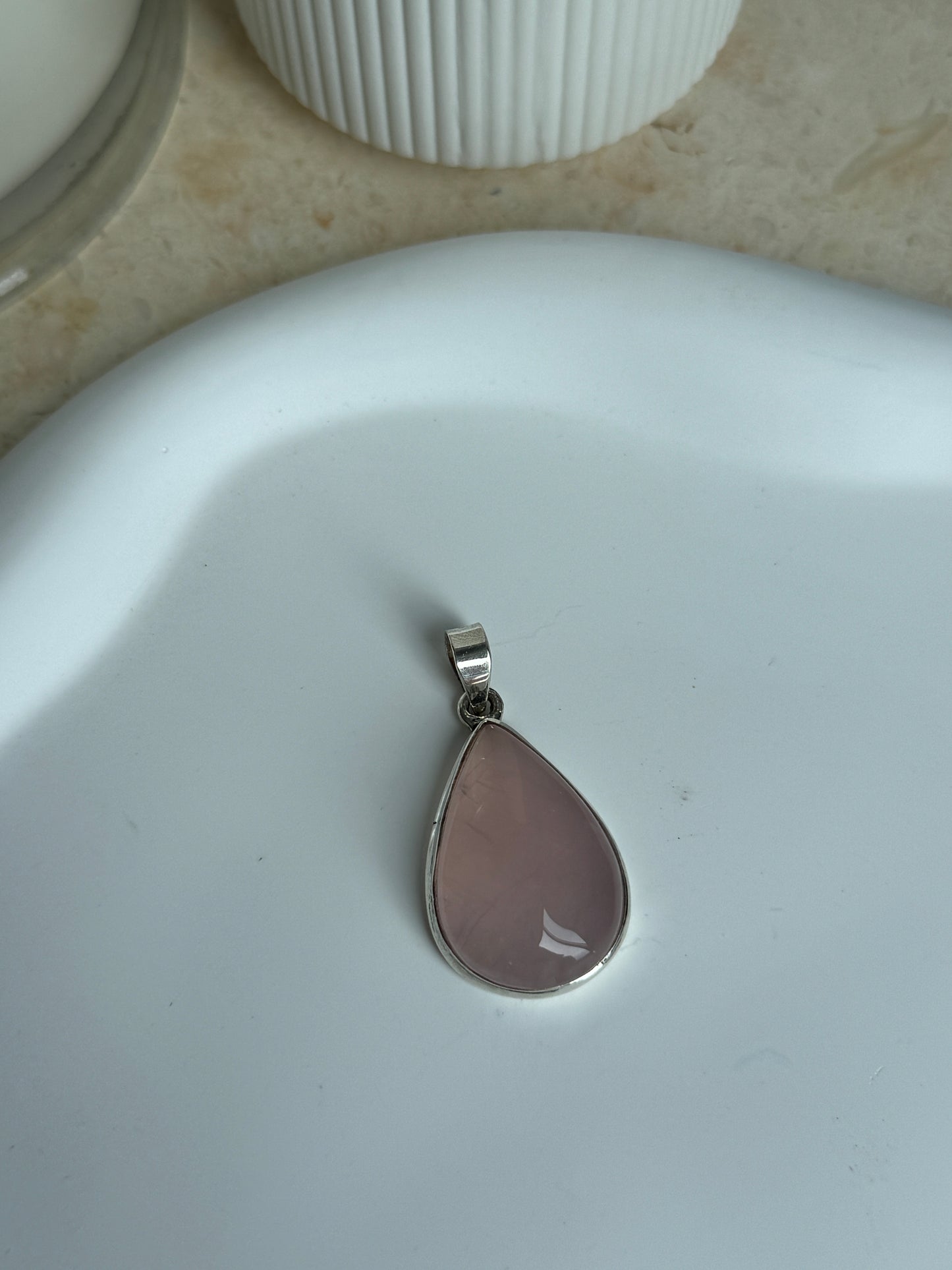 925 Sterling Silver Rose Quartz Teardrop Pendant